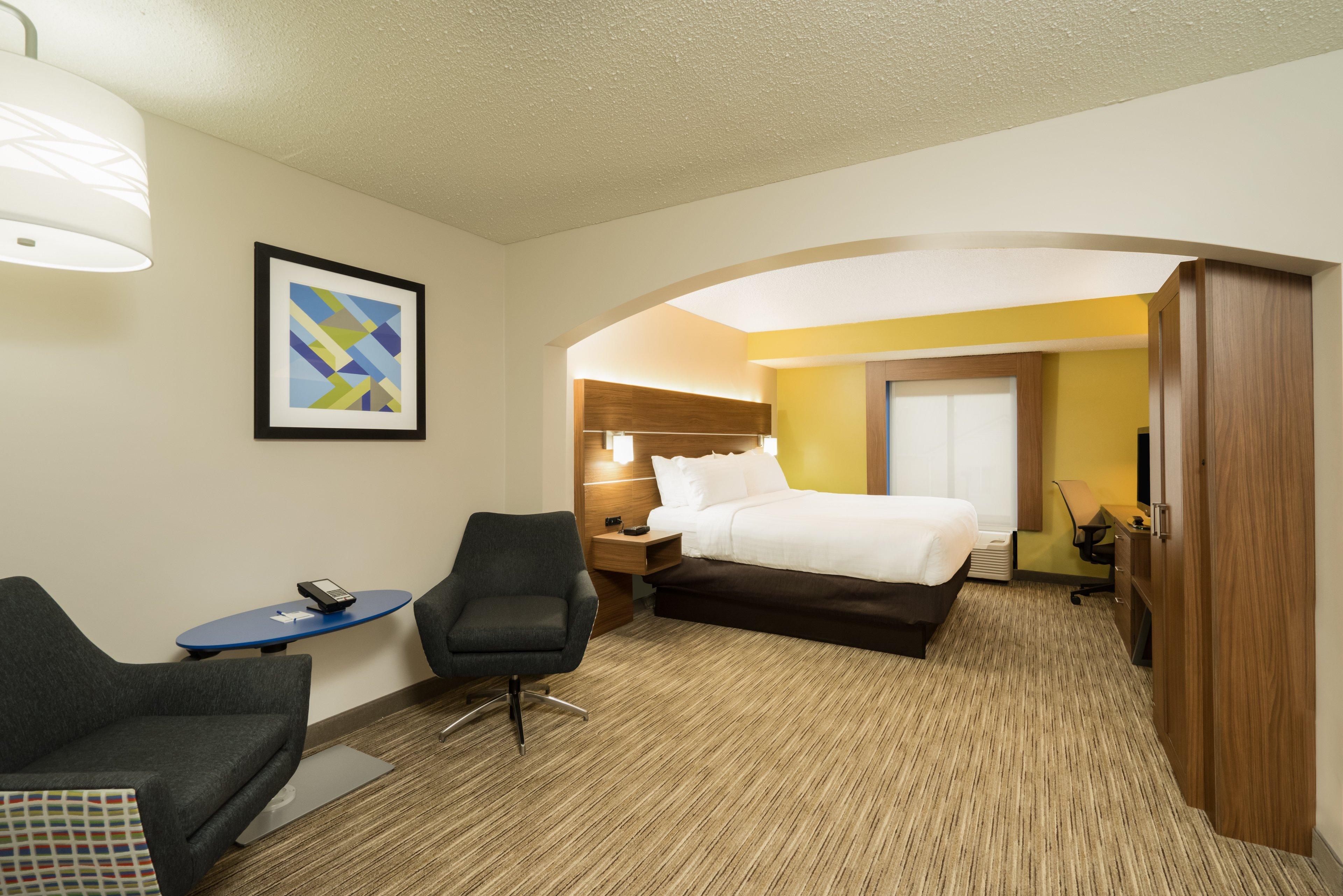 Hotel Express & East By Ihg 2*