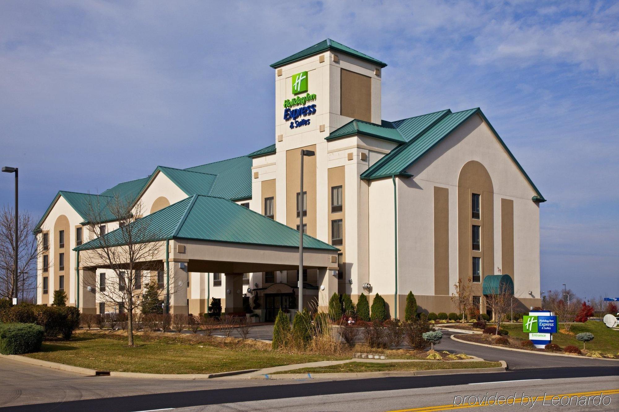 Express & East By Ihg 2*